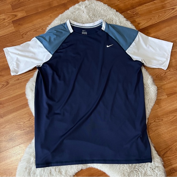 Nike Other - Nike Men's Size XL Standard Fit Color Block Blue White Casual Athletic Shiry